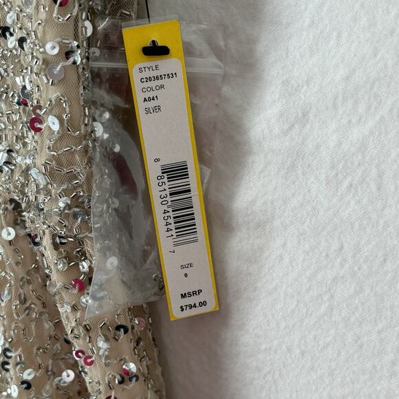 Alice & Olivia Embellished Party Dress Size 0 MSRP $794 Prom Silver Beading - Picture 7 of 9